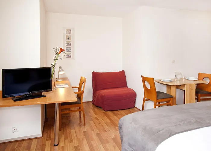 Sejours & Affaires De BrienneHotel Toulouse